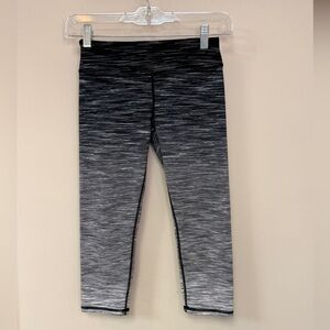 Zella Girl: Girls Black / Gray Crop Leggings, Size L (10/12)